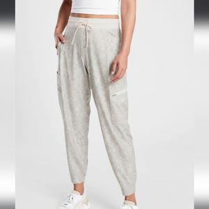 Venture Printed Pants in Viper Grey
